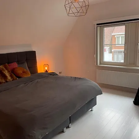 Prachtige Vakantiewoning Nabij Brugge Semesterbostad *